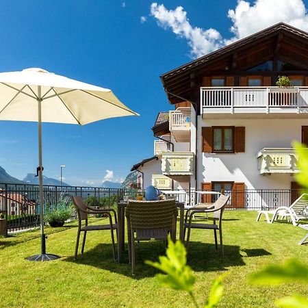 Appartamenti Residenza Pineta Молвена Екстериор снимка