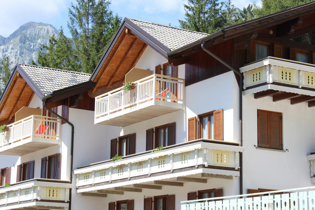 Appartamenti Residenza Pineta Молвена Стая снимка