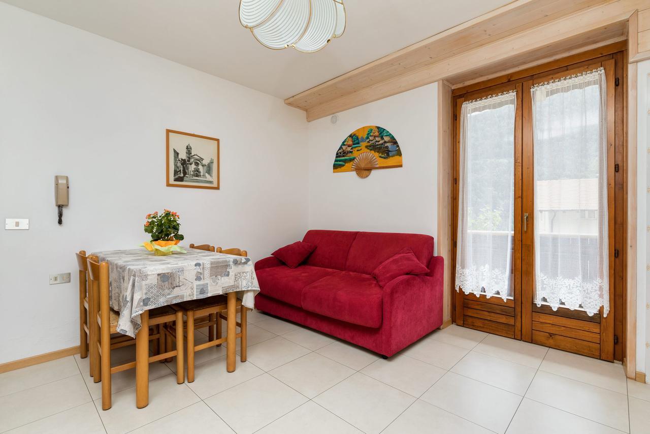 Appartamenti Residenza Pineta Молвена Екстериор снимка