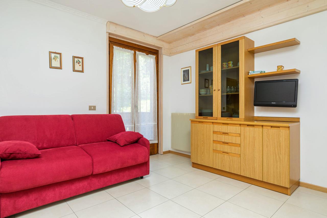 Appartamenti Residenza Pineta Молвена Екстериор снимка